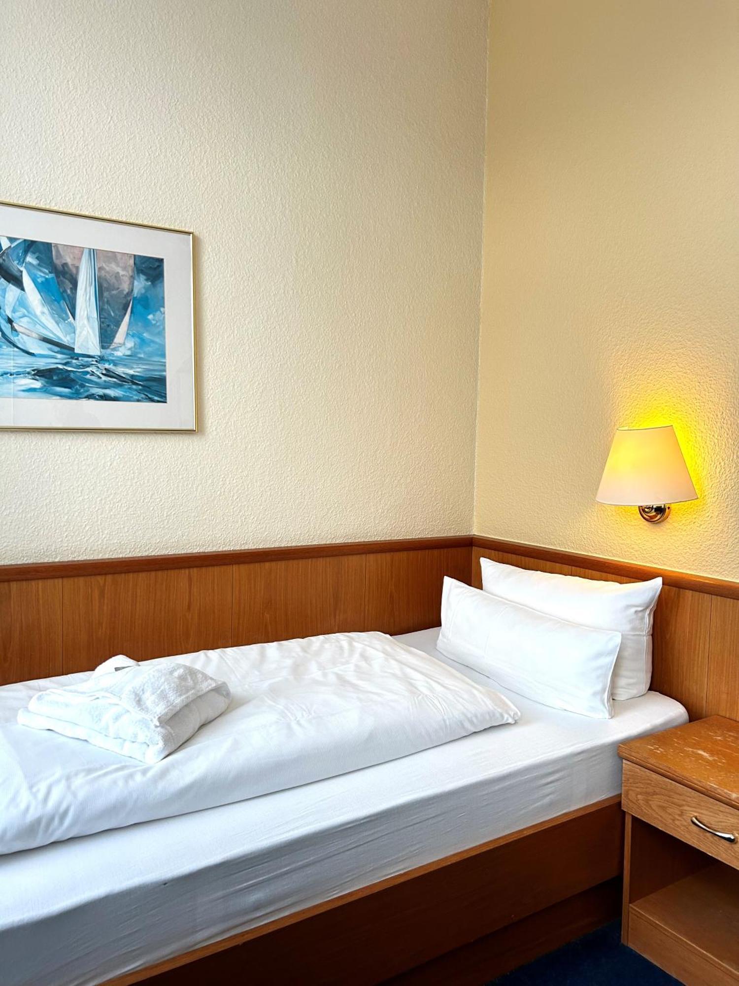 Sure Hotel By Best Western Wilhelmshaven City Dış mekan fotoğraf